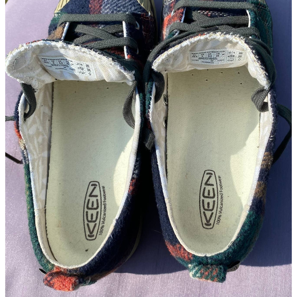 Keen Elsa Fleece Sneaker 1017967 Womens Size 9  Shoe *WIDE* Forest Night Wool - Picture 8 of 9